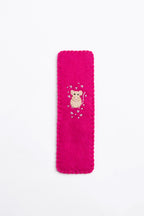 Hawthorn Handmade Black Cat Bookmark Felt Craft Kit for Beginners
