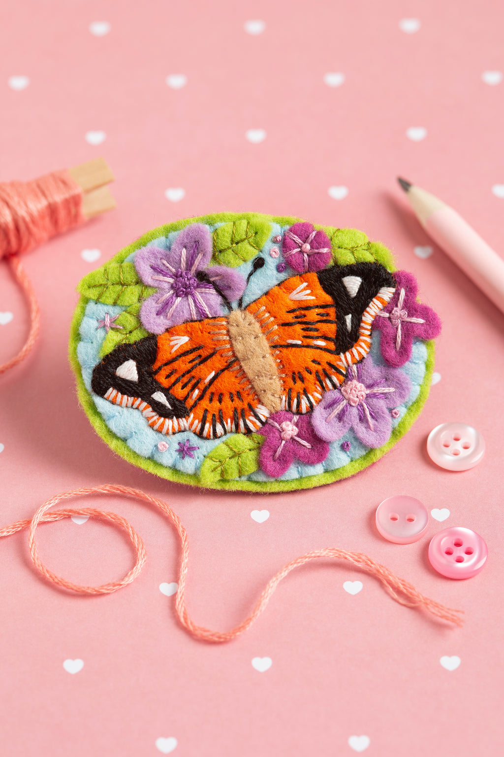 Hawthorn Handmade Butterfly Felt Craft Brooch Kit for Beginners