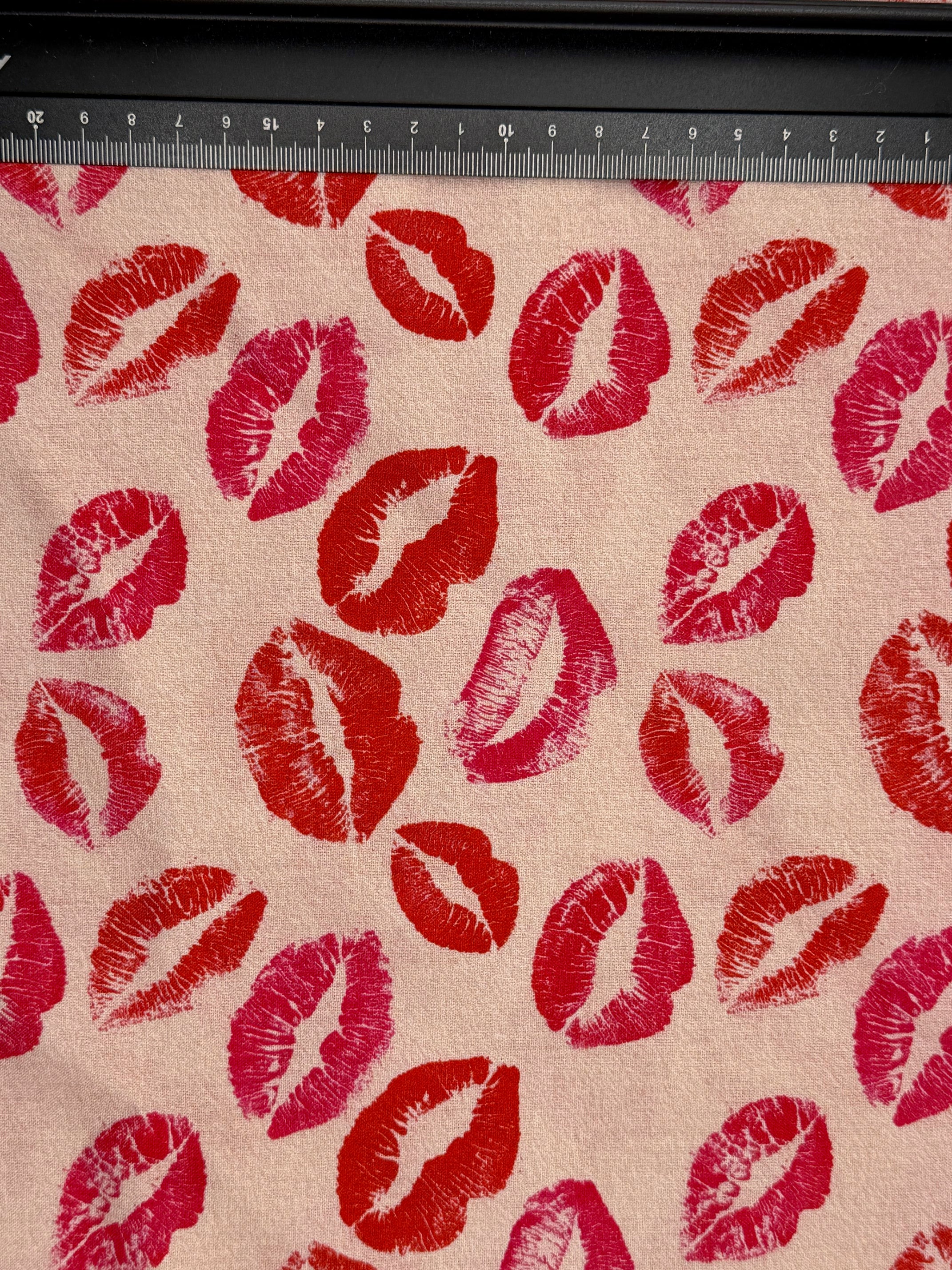 Little Johnny Cotton Kisses Fabric | Cotton Print