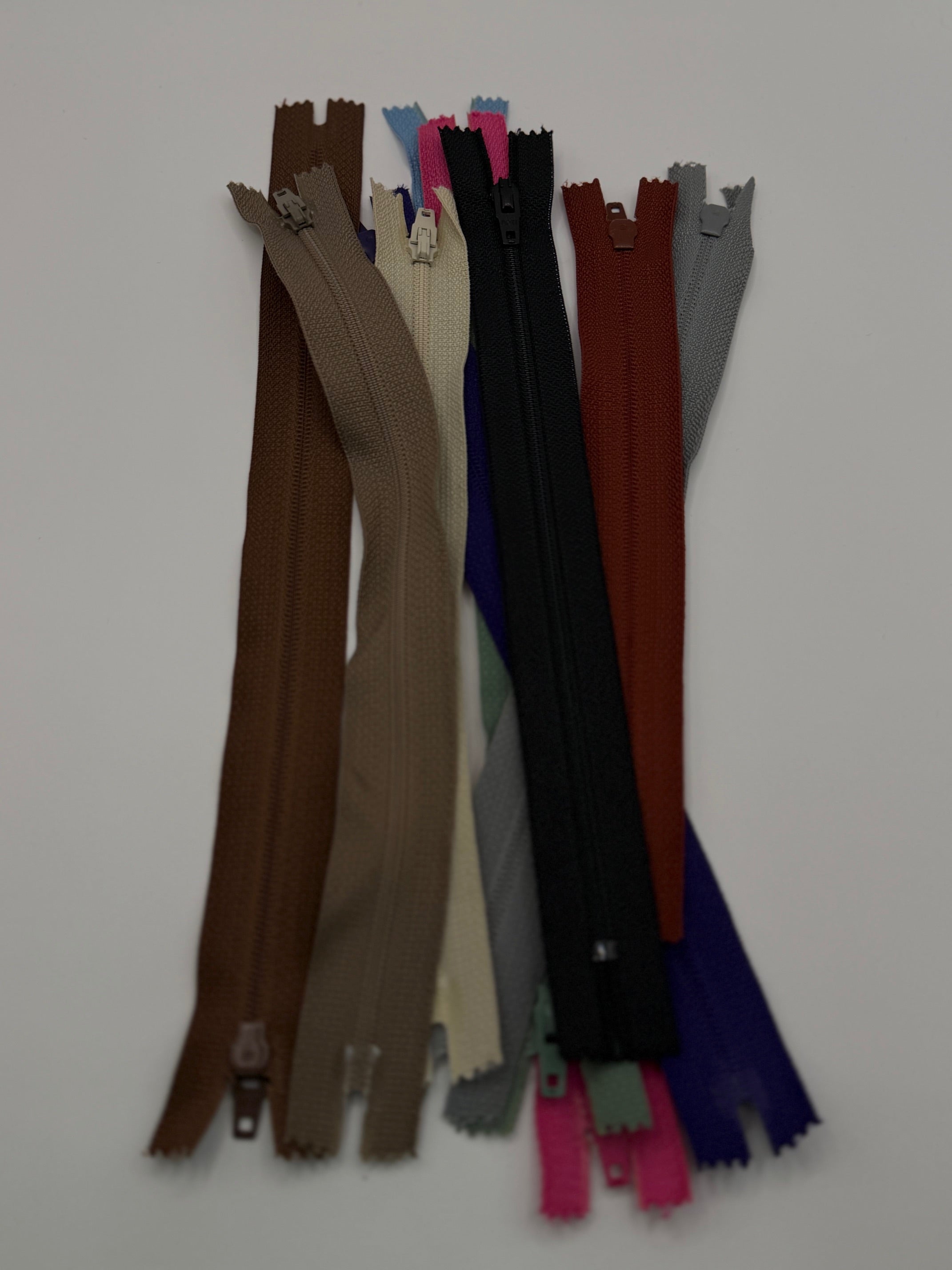 Opti #3 Nylon Zippers – Mixed Colour 10 Pack (18cm–26cm)